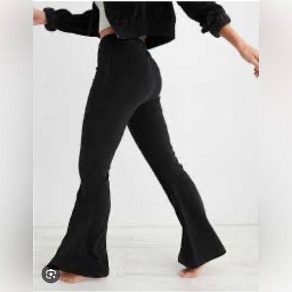 aerie Pants - Aerie groove on velour ribbed flare pants